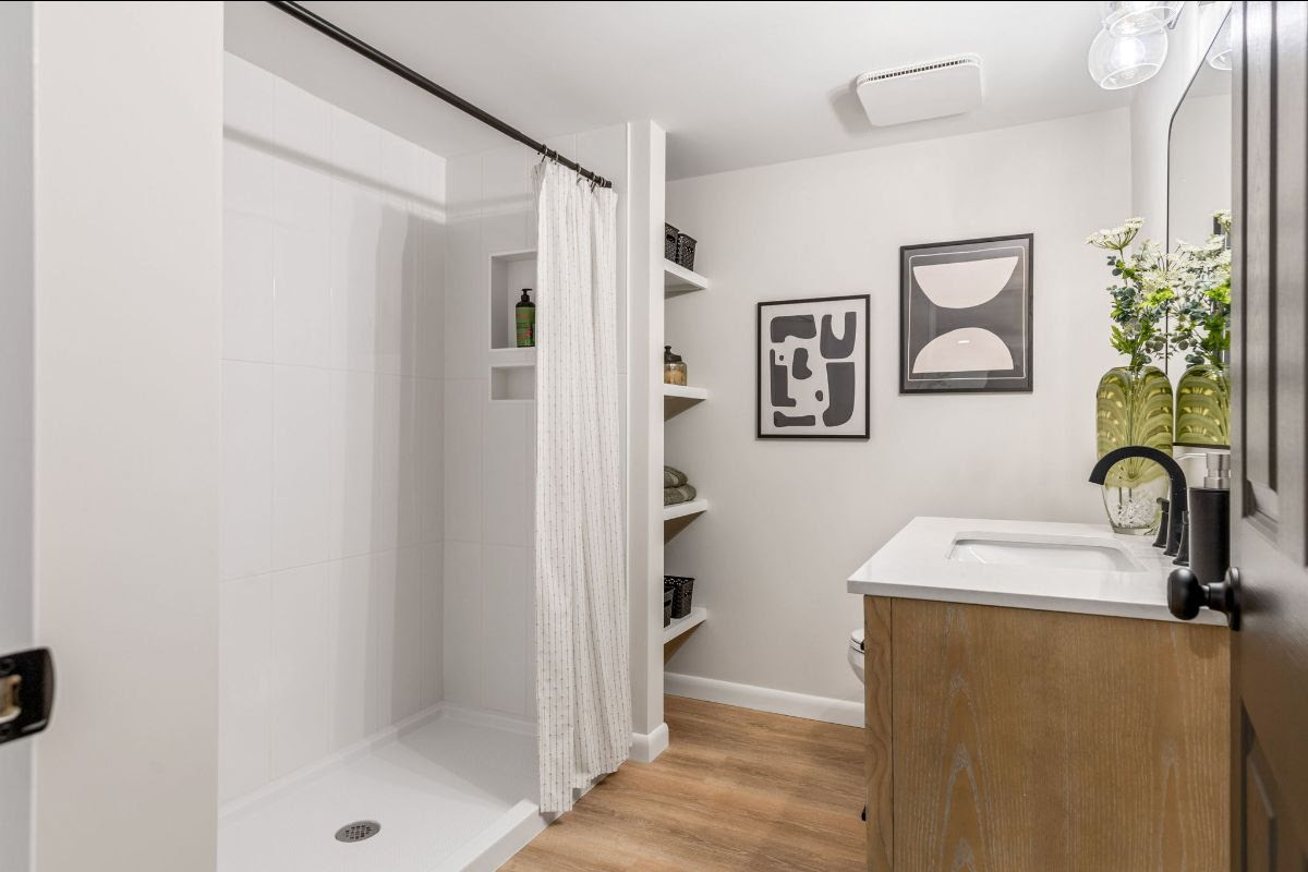 8034 Appleton Drive — Photo 2